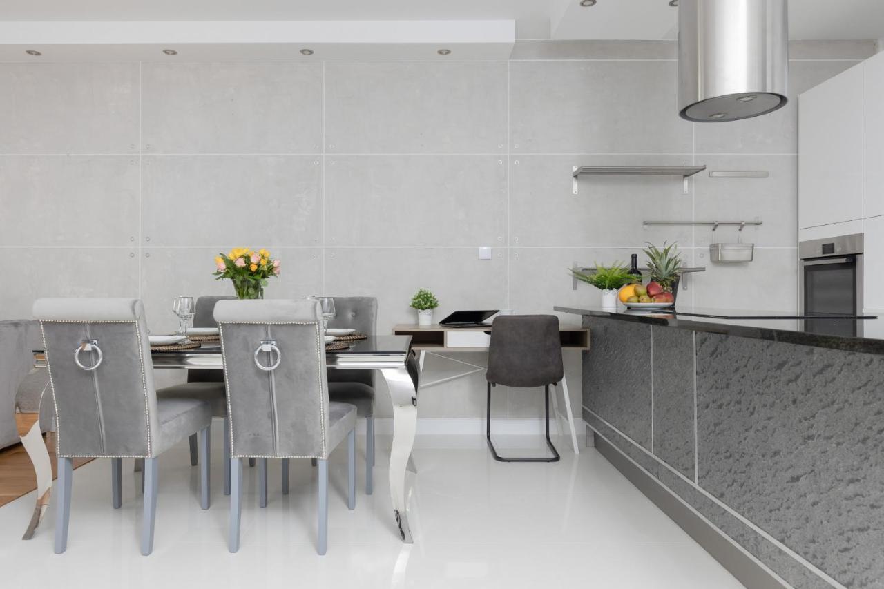 Warsaw Silver Residence By Renters Prestige Ngoại thất bức ảnh