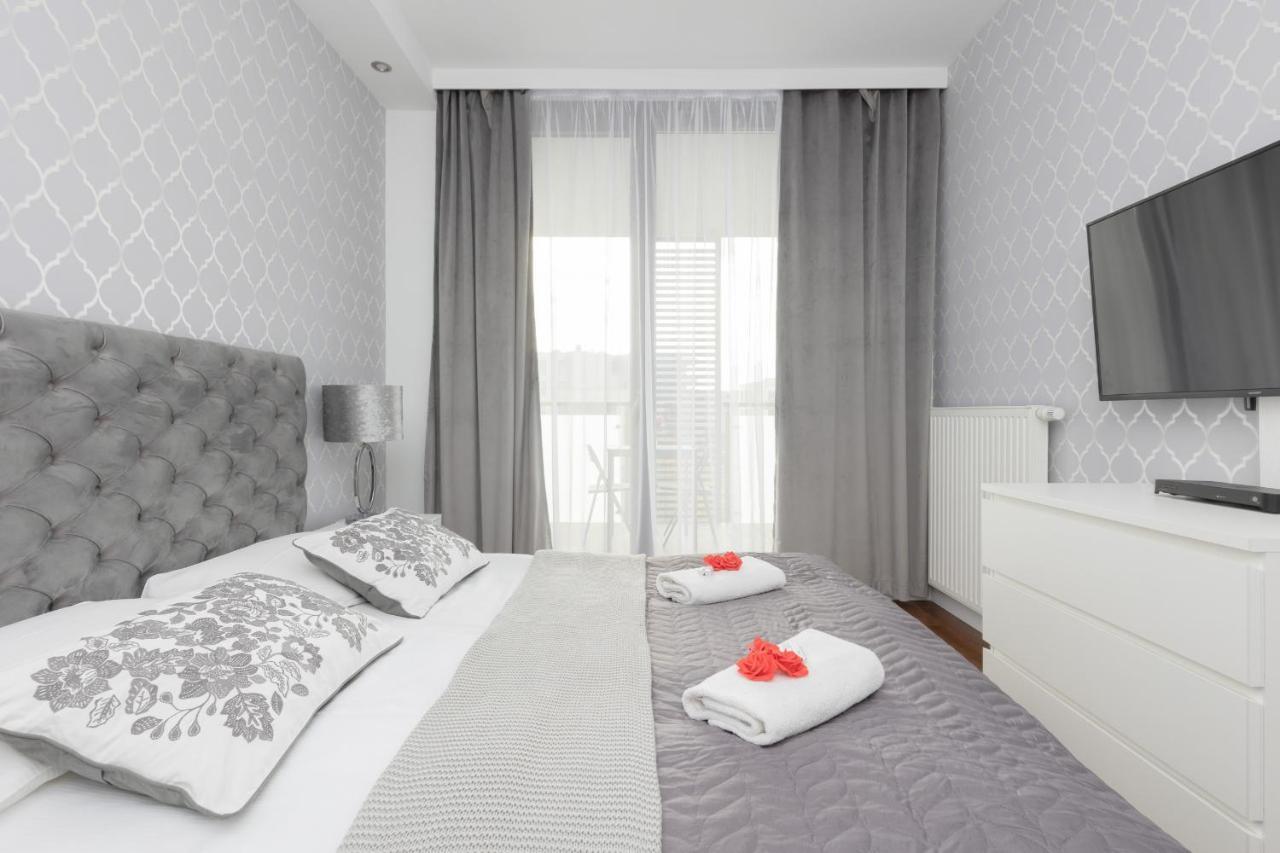 Warsaw Silver Residence By Renters Prestige Ngoại thất bức ảnh